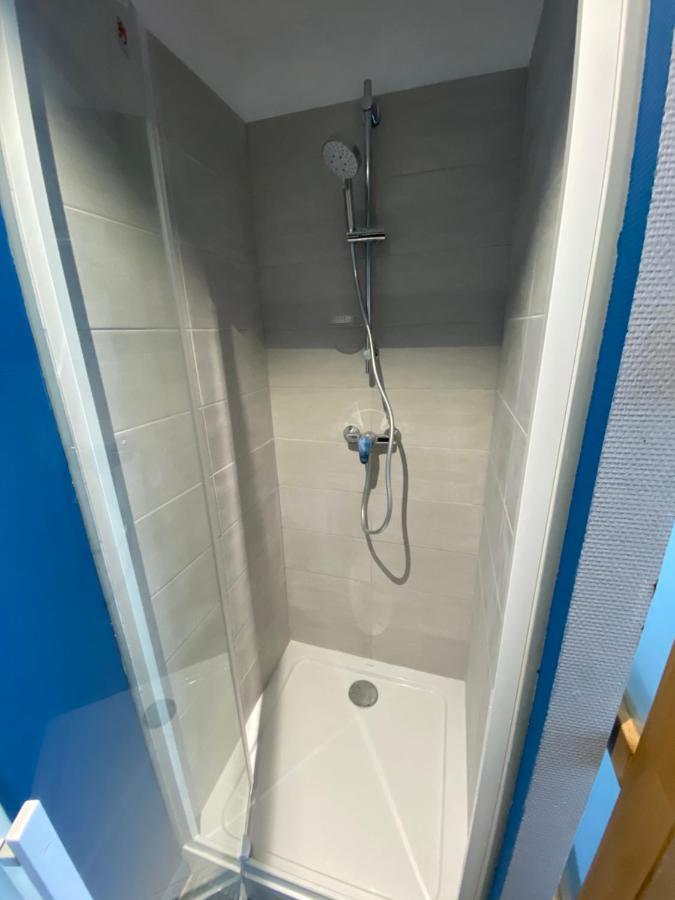 Logements Equipes A Onnaing Avec Espace Balneo En Option Proche Toyota, Autoroute Et Valenciennes Buitenkant foto