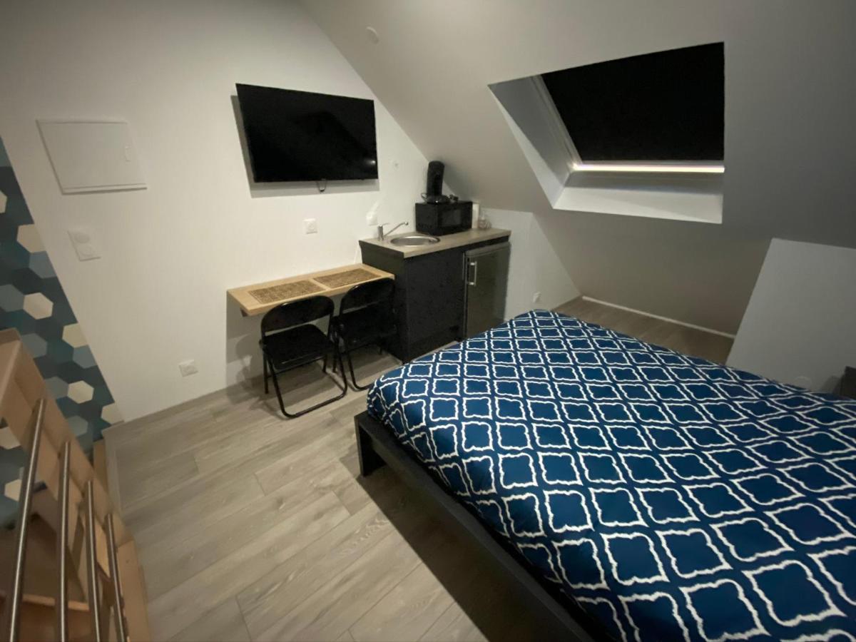 Logements Equipes A Onnaing Avec Espace Balneo En Option Proche Toyota, Autoroute Et Valenciennes Buitenkant foto