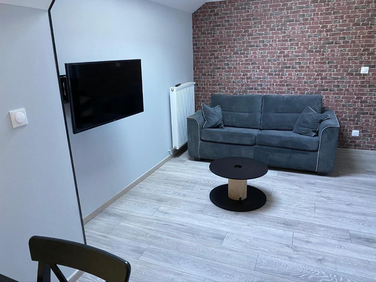 Logements Equipes A Onnaing Avec Espace Balneo En Option Proche Toyota, Autoroute Et Valenciennes Buitenkant foto