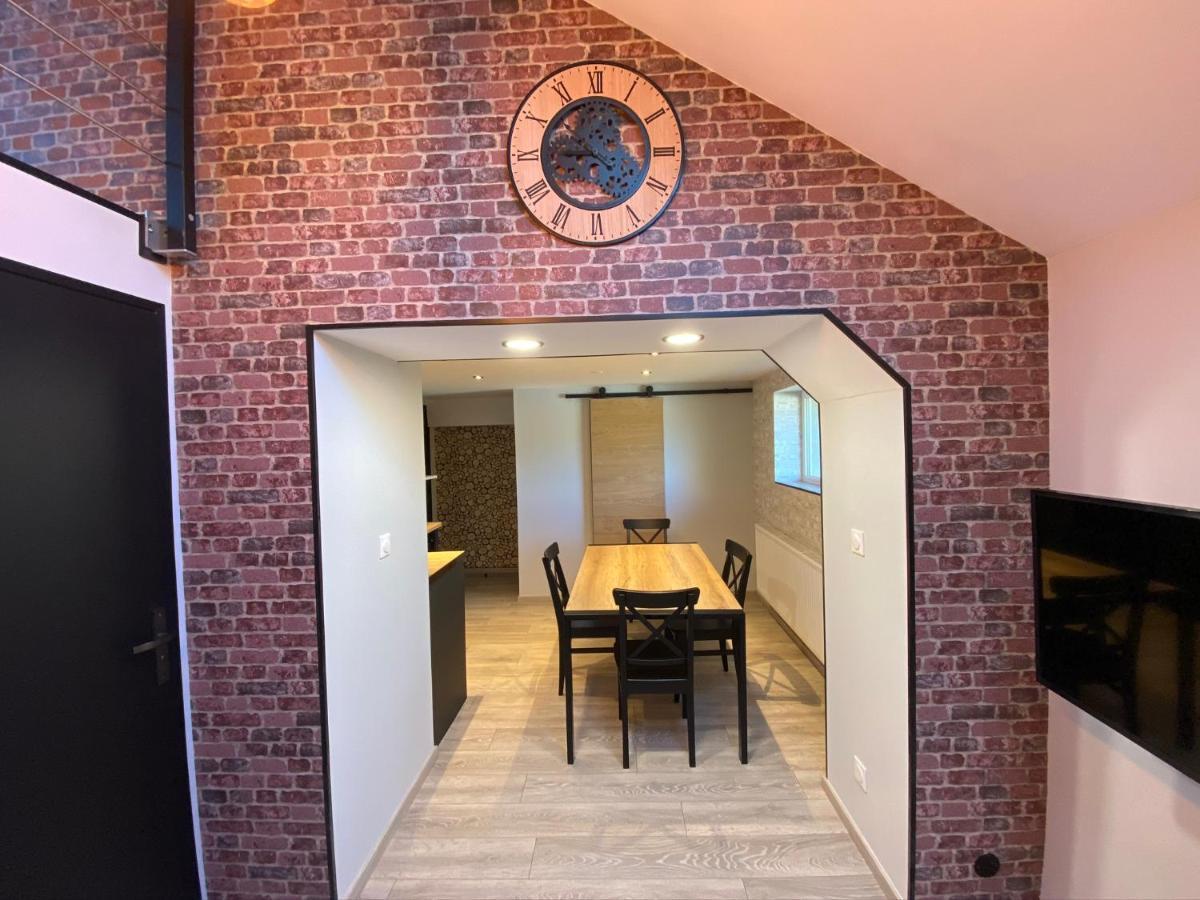 Logements Equipes A Onnaing Avec Espace Balneo En Option Proche Toyota, Autoroute Et Valenciennes Buitenkant foto