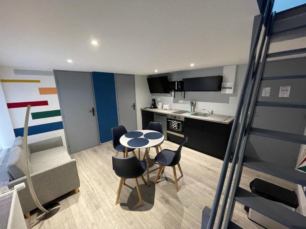 Logements Equipes A Onnaing Avec Espace Balneo En Option Proche Toyota, Autoroute Et Valenciennes Buitenkant foto
